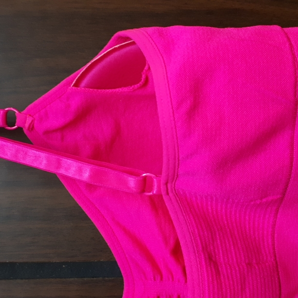 4for$30 size M Balanced Tech Seamless Performance Sport Bra - Picture 5 of 8